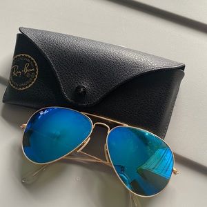 Blue Aviator Raybans